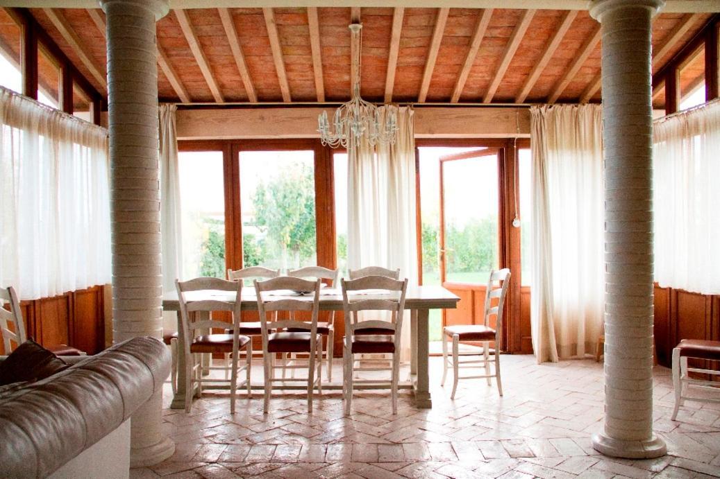 Agriturismo Gualdo Del Re ชูเวเรโต ภายนอก รูปภาพ