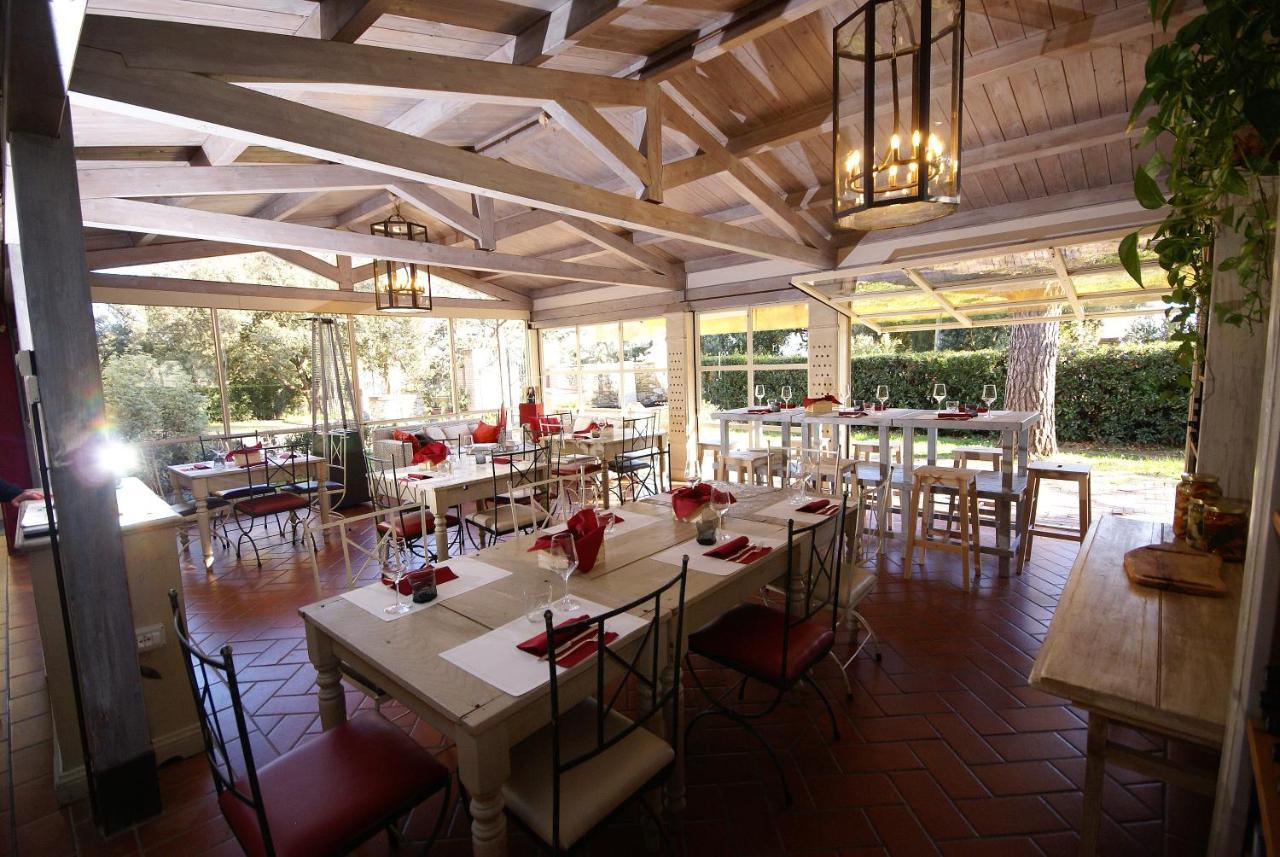 Agriturismo Gualdo Del Re ชูเวเรโต ภายนอก รูปภาพ
