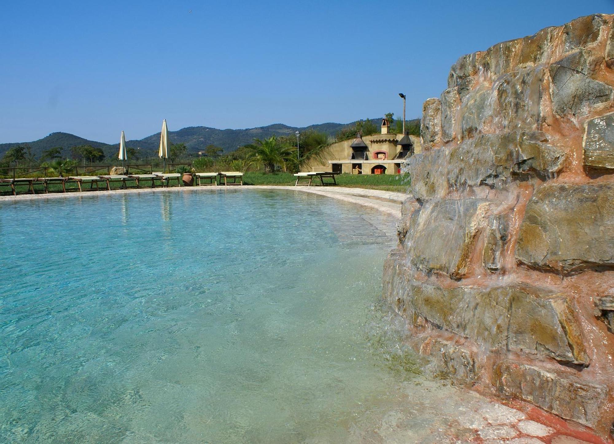 Agriturismo Gualdo Del Re ชูเวเรโต ภายนอก รูปภาพ